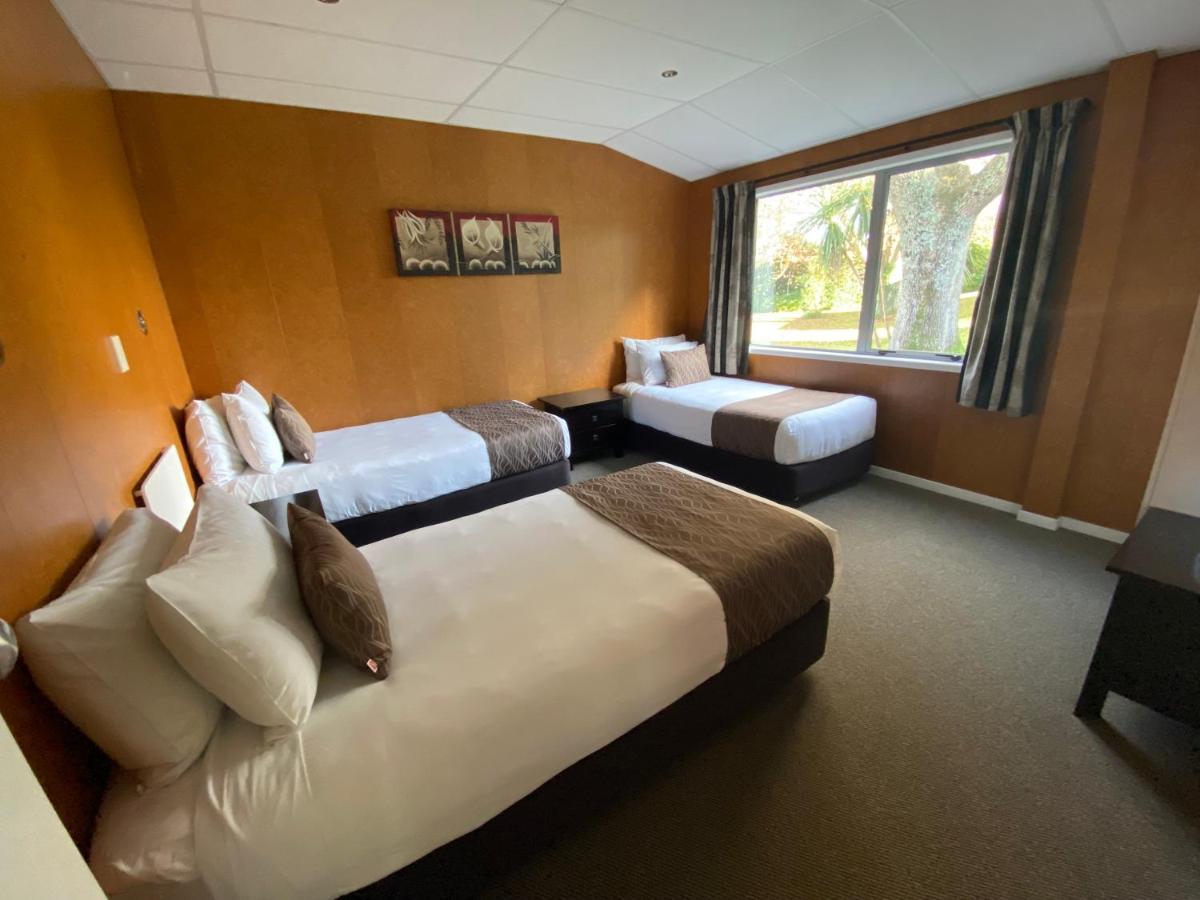 Whanganui River Top 10 Holiday Park מראה חיצוני תמונה