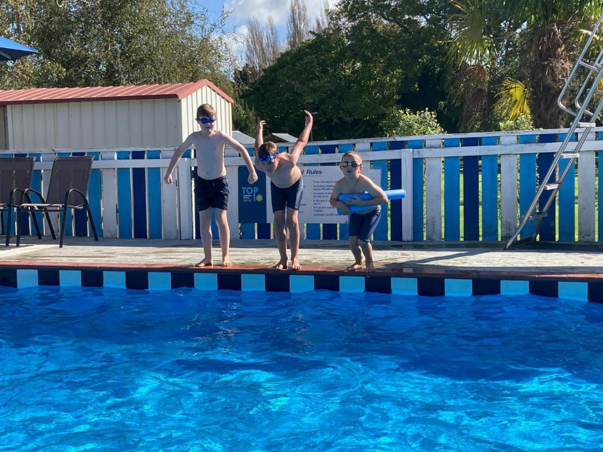 Whanganui River Top 10 Holiday Park מראה חיצוני תמונה