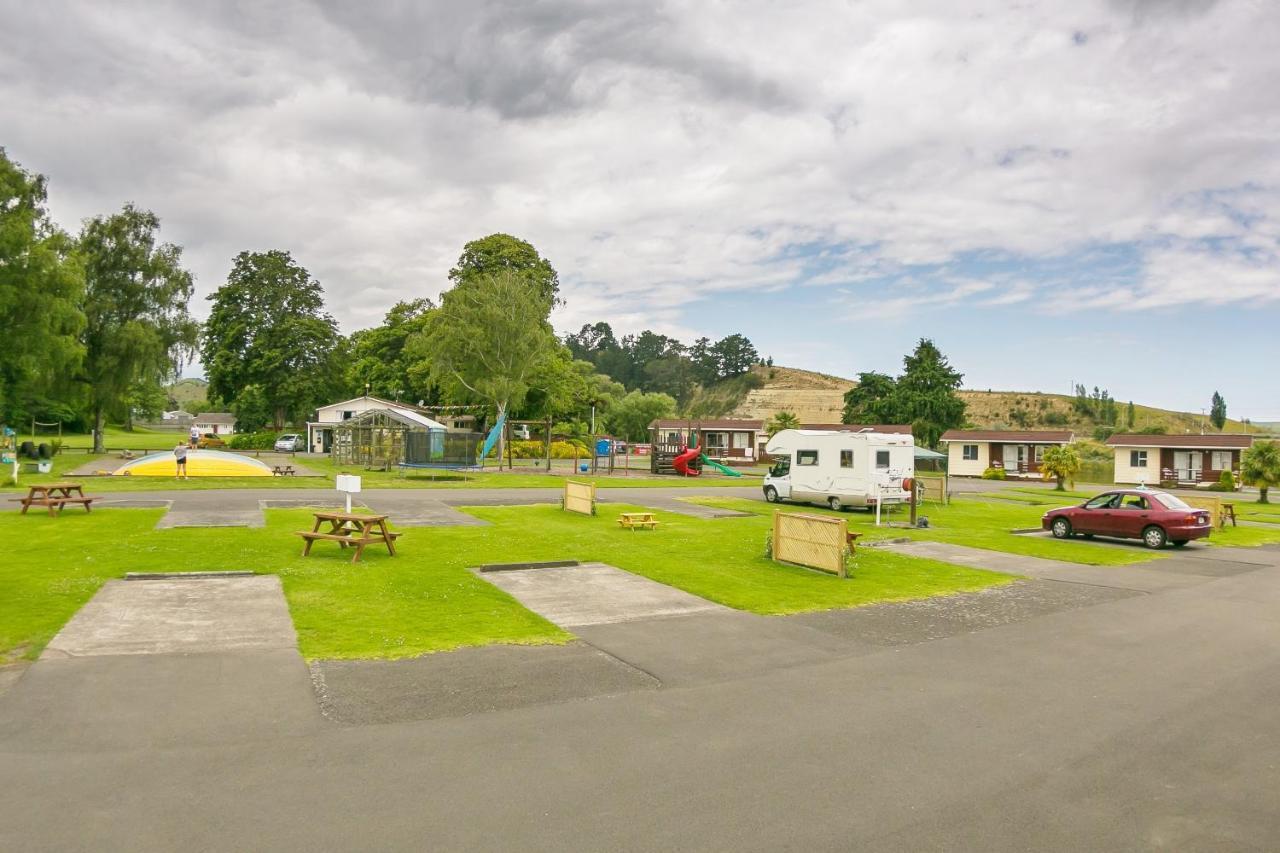 Whanganui River Top 10 Holiday Park מראה חיצוני תמונה